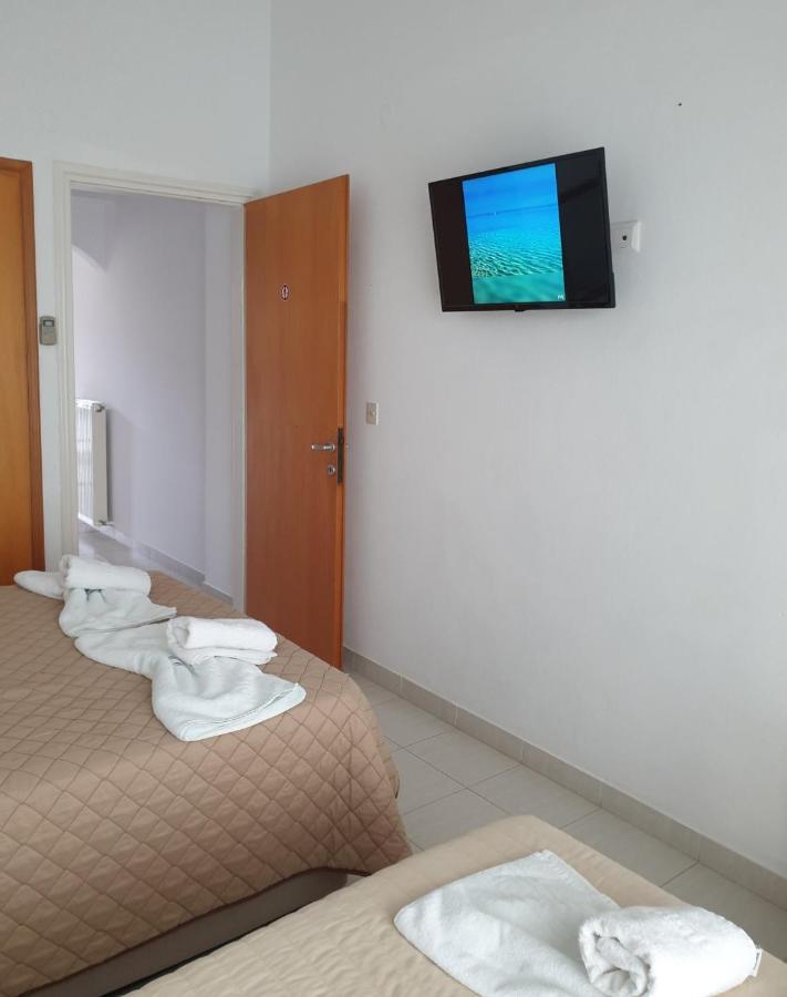 Pansion Alexandros By The Sea Aparthotel Nea Skioni Exteriör bild